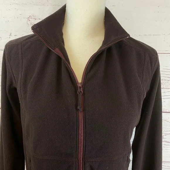 ARC’TERYX Maroon Polartec Fleece Zip Up Jacket - Picture 2 of 7